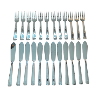 Stainless fish cutlery, 12 knives and 12 forks