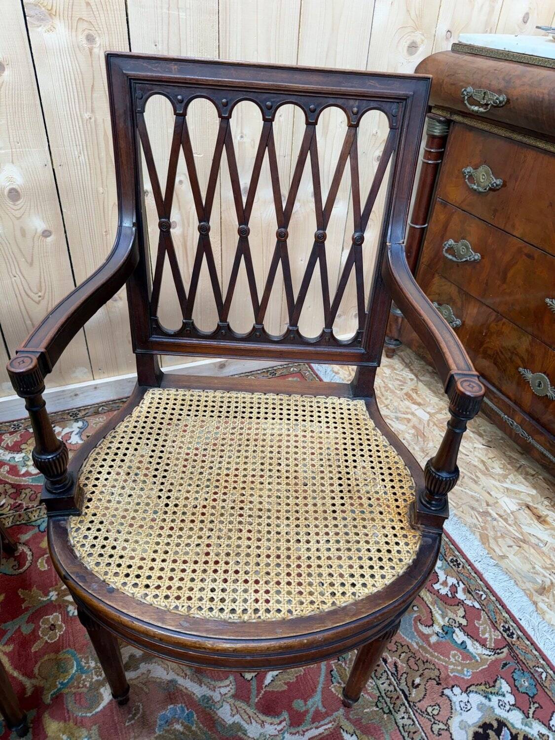 Set of 8 Louis XVI chairs in solid mahogany, with caning.