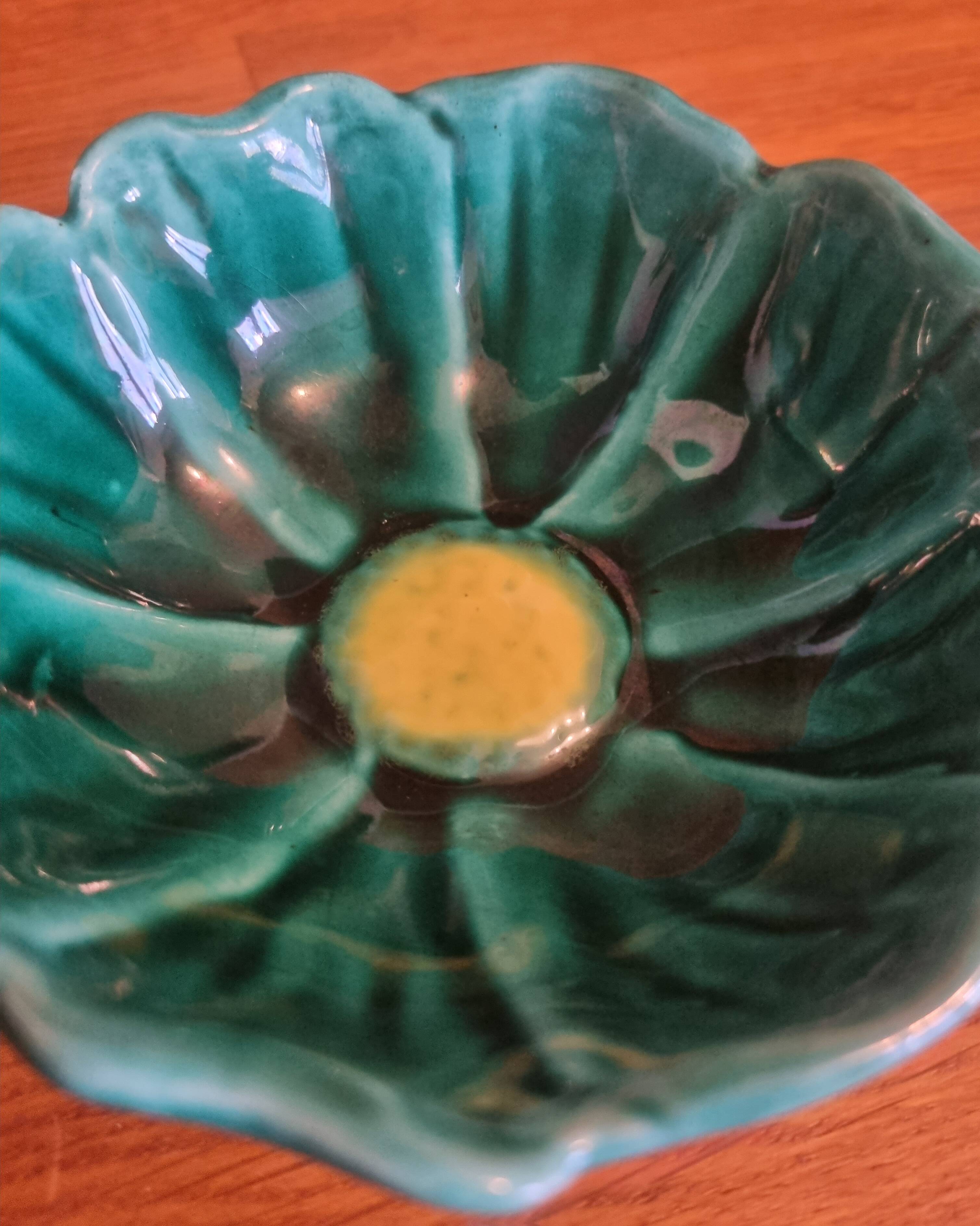 Vintage Slush Cup Green Flower Yellow Heart