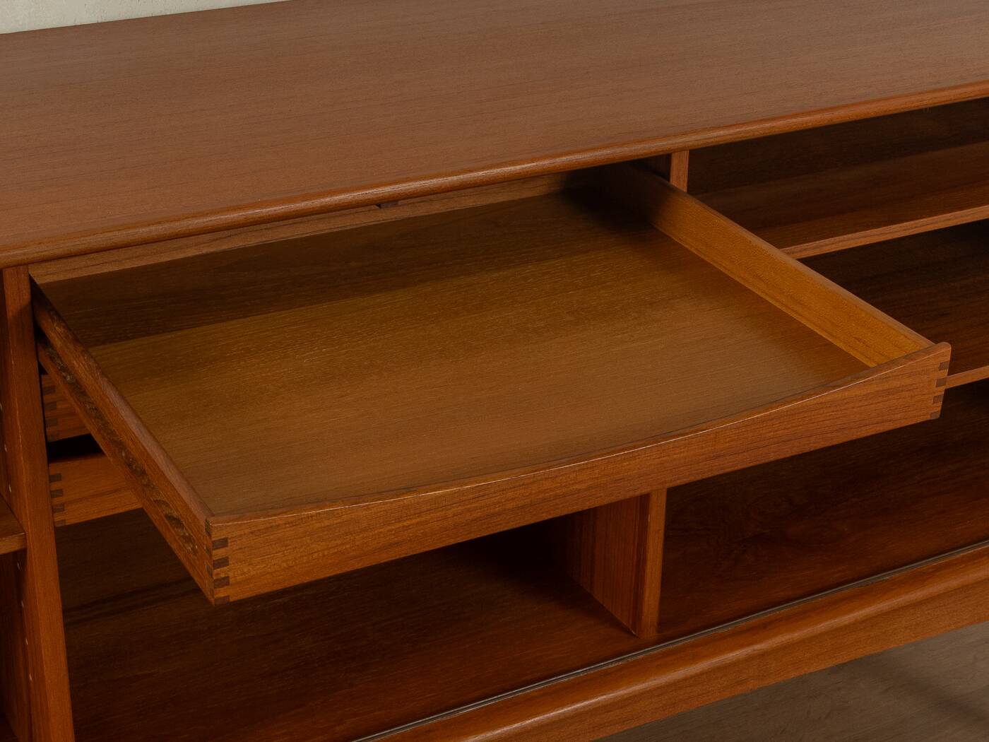 Sideboard 156, Bernhard Pedersen & Søn