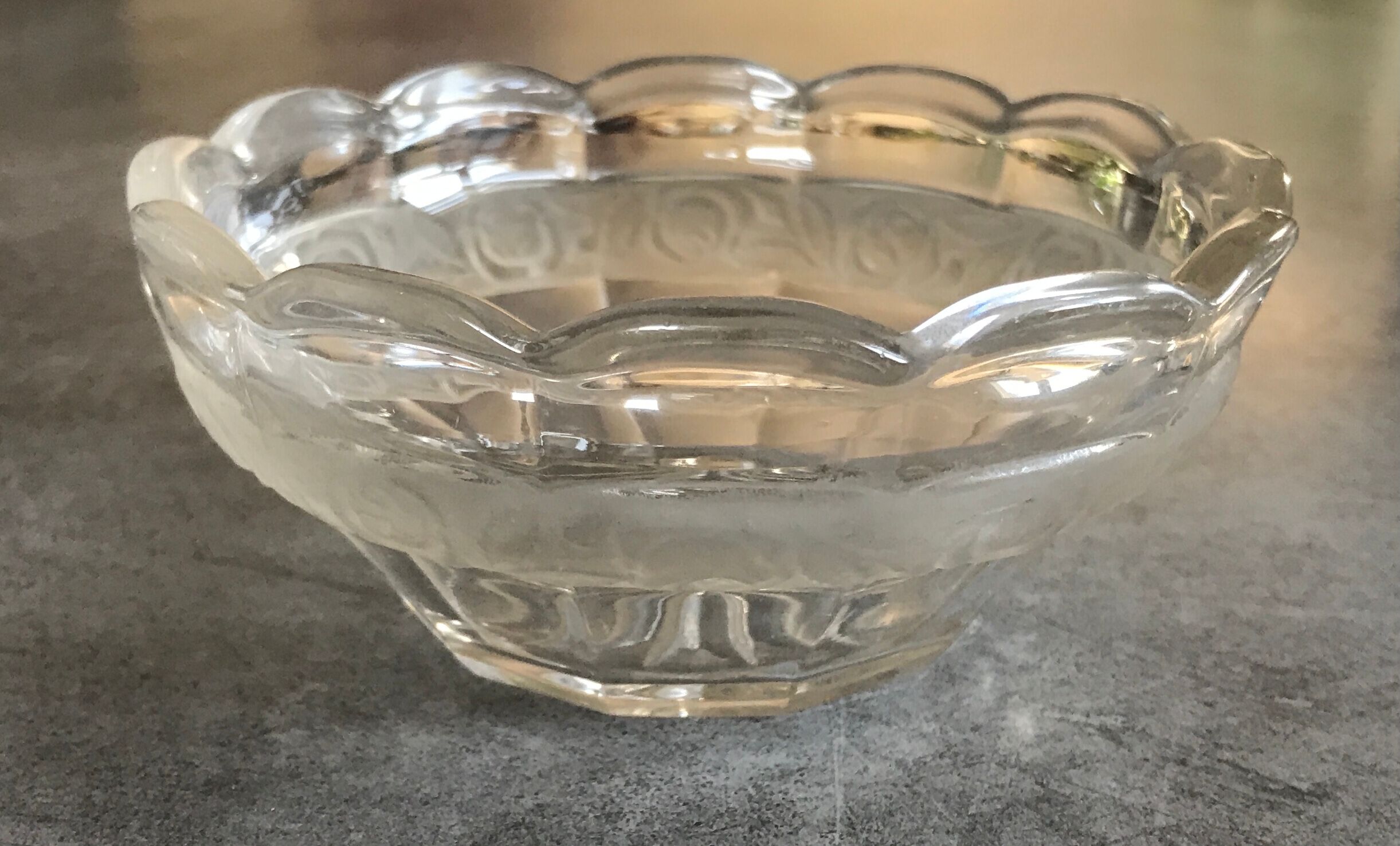 Cup in glass with decoration of frieze floral frosted art deco