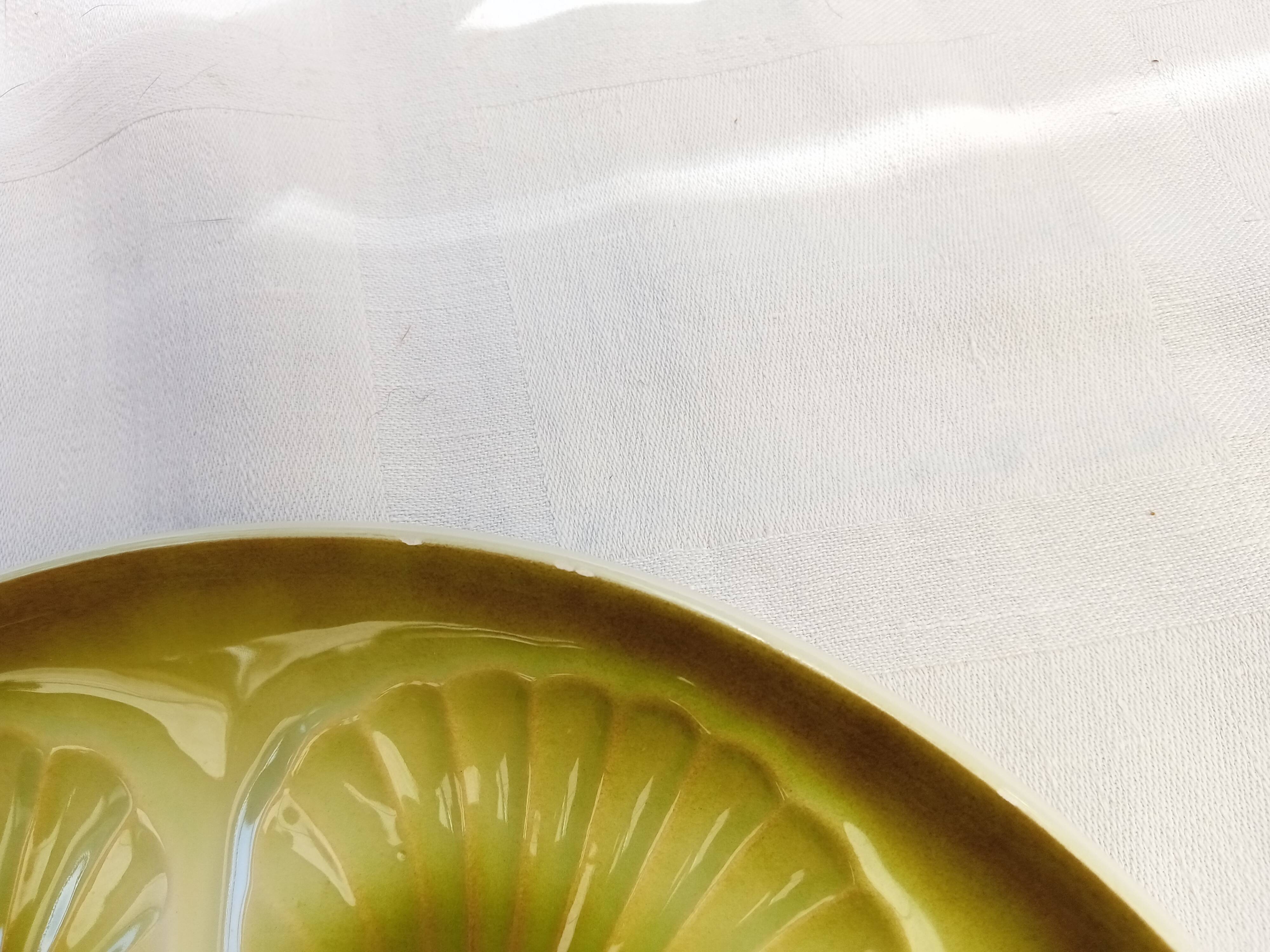 12 oyster plates and Moulin des loups dish