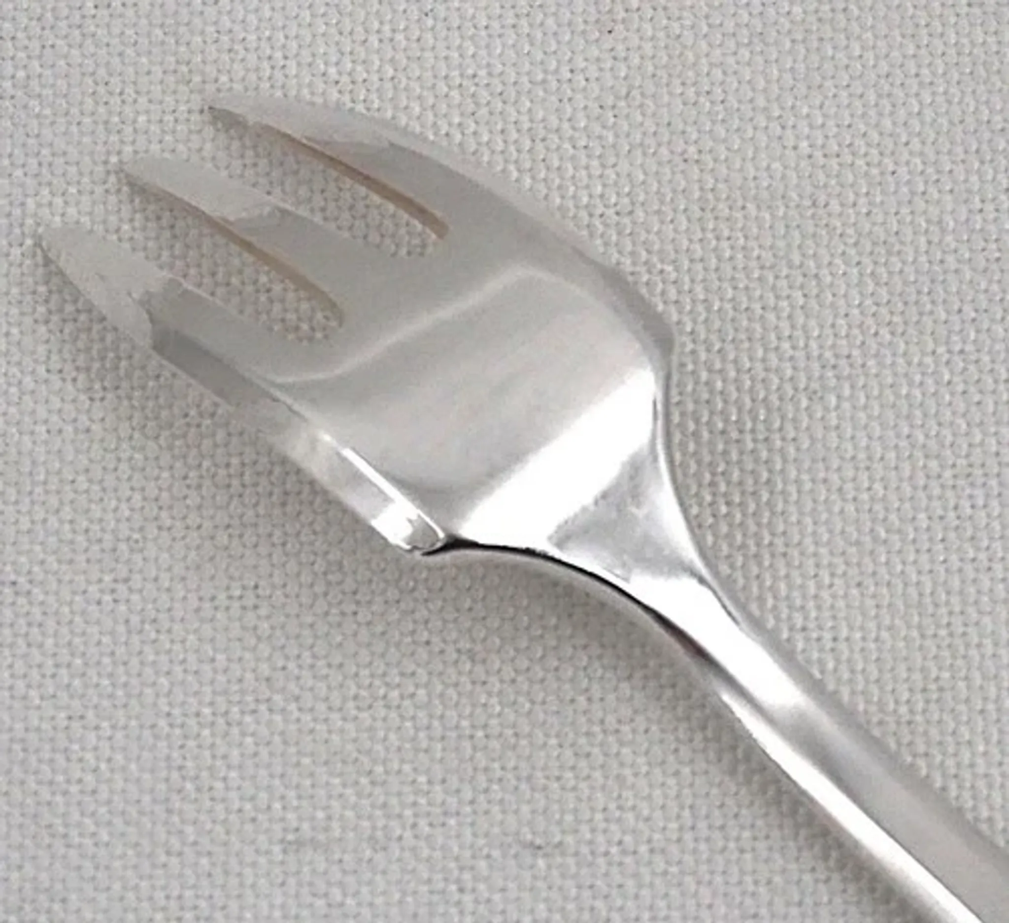 Christofle Concorde Art Deco, 12 silver-plated cake forks, perfect condition.