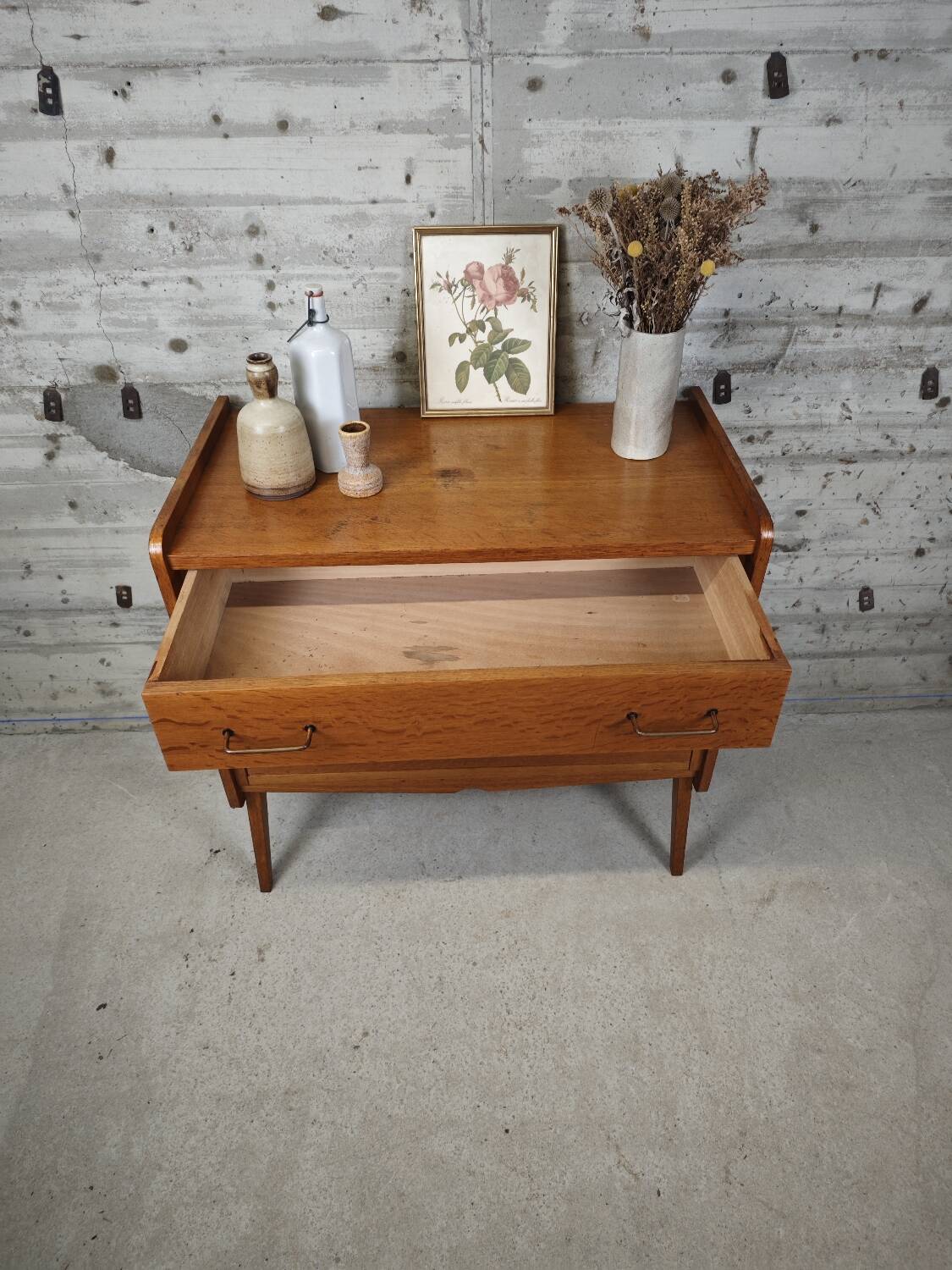 Commode vintage