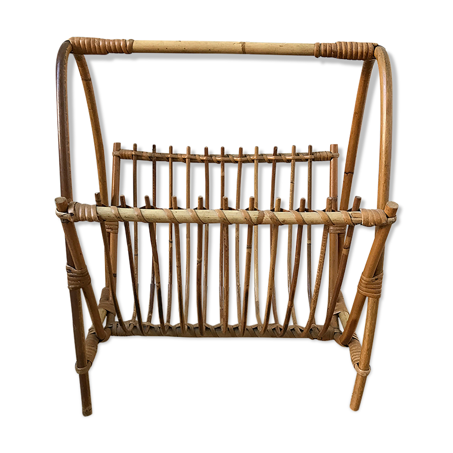 Rattan magazine door