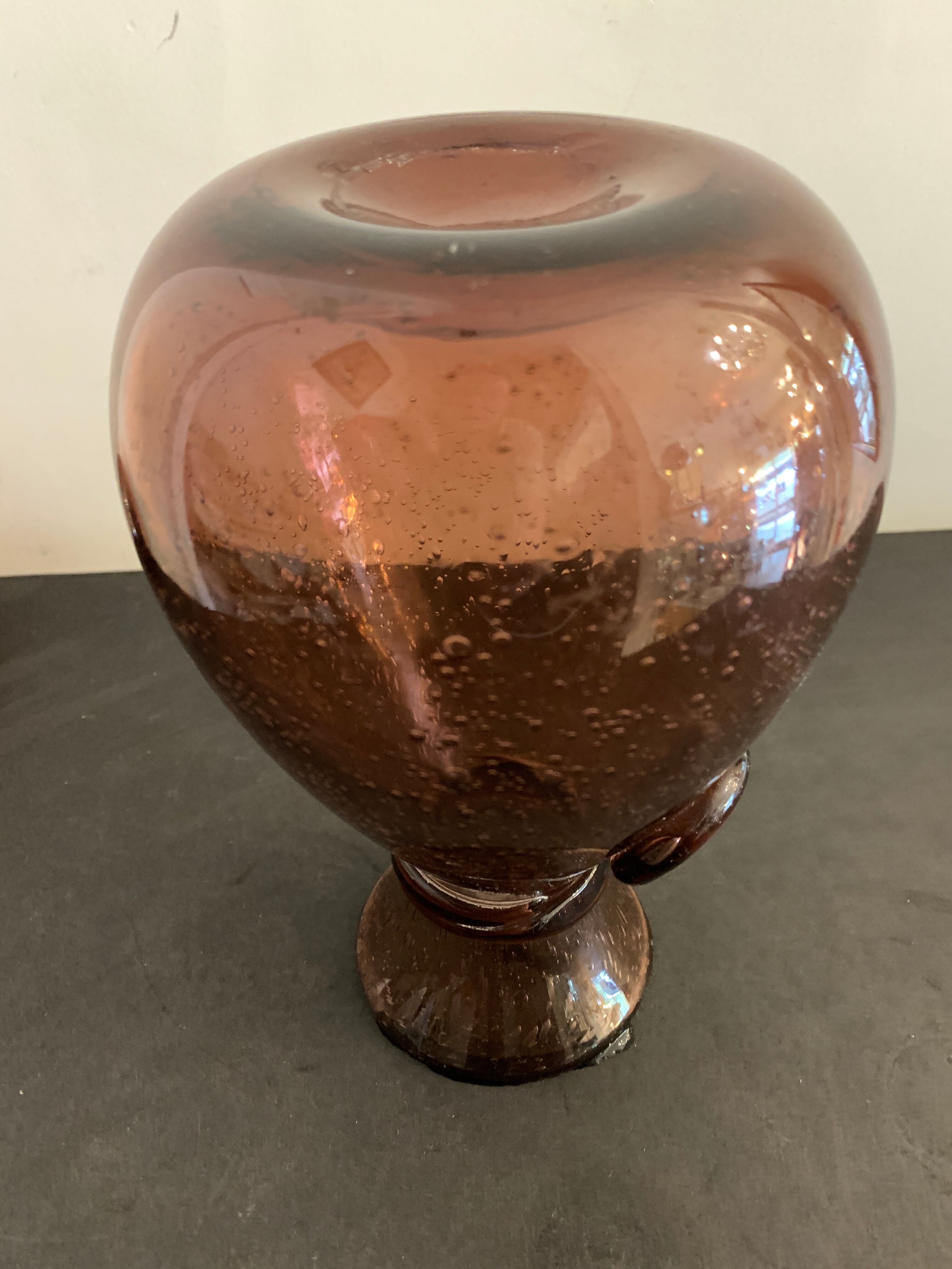 Biot blown glass wine decanter, pink color of the sands