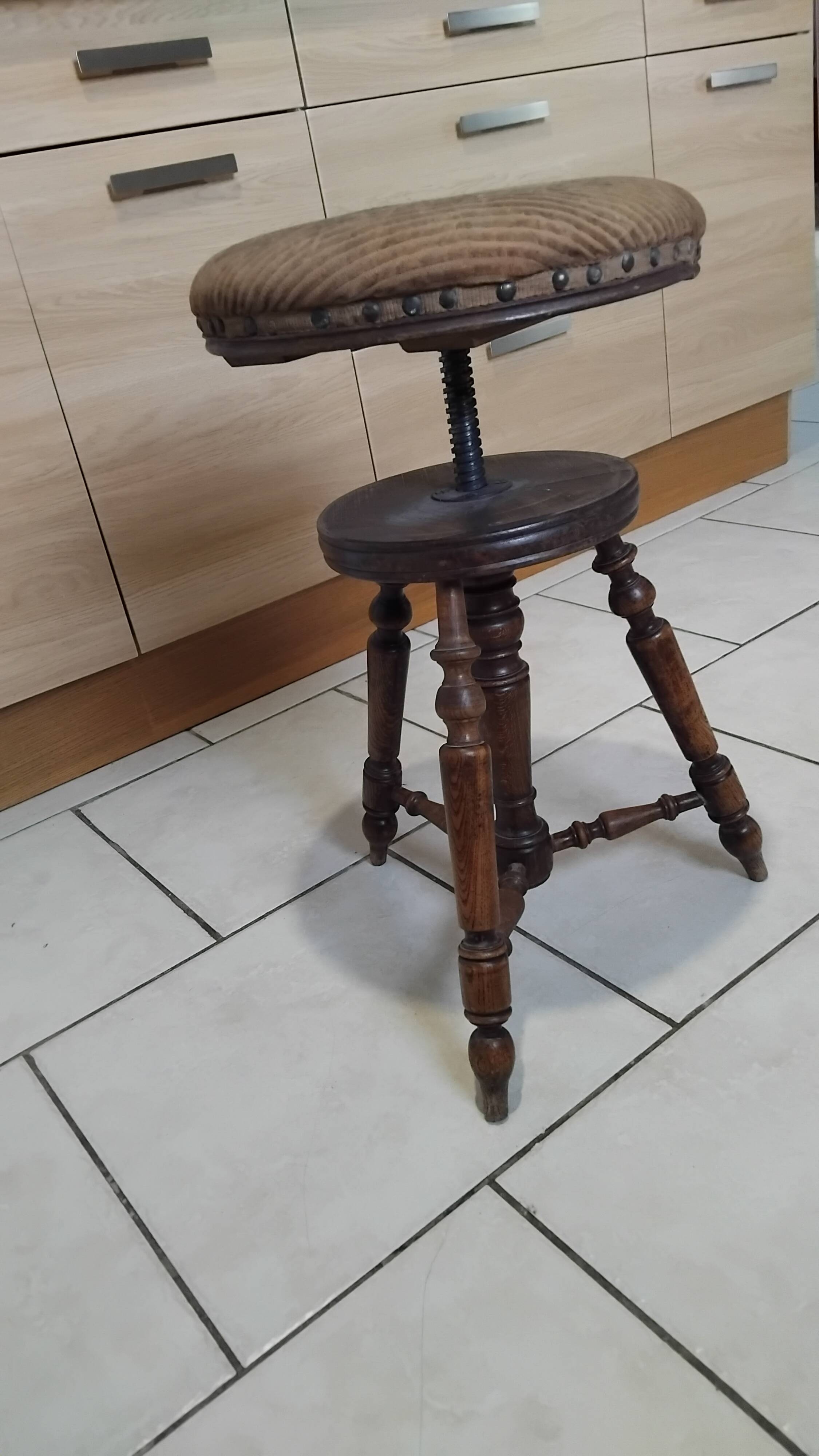 Antique Napoleon III Adjustable Round Piano Stool