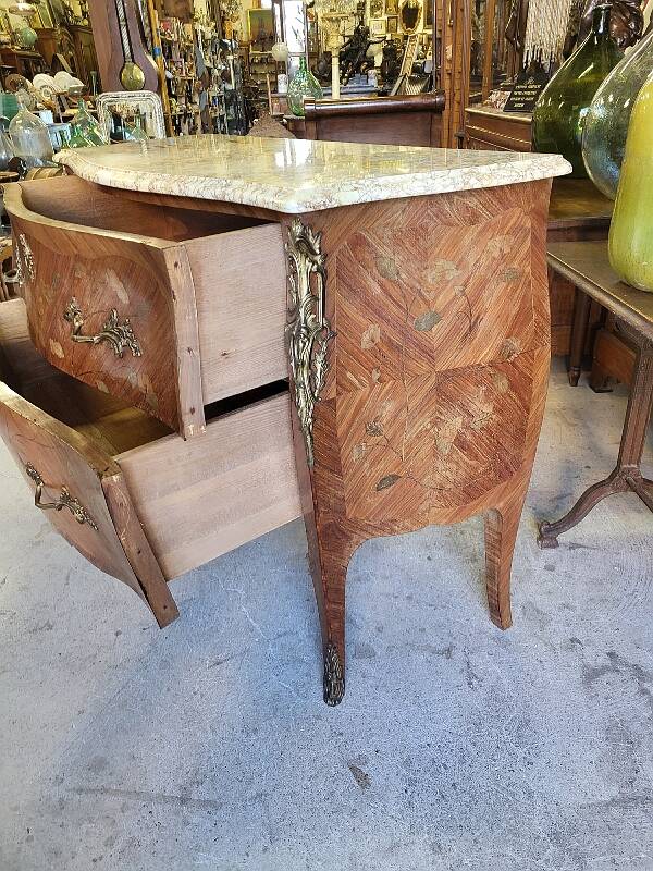 commode en bois de rose 2 tiroirs plateau marbre