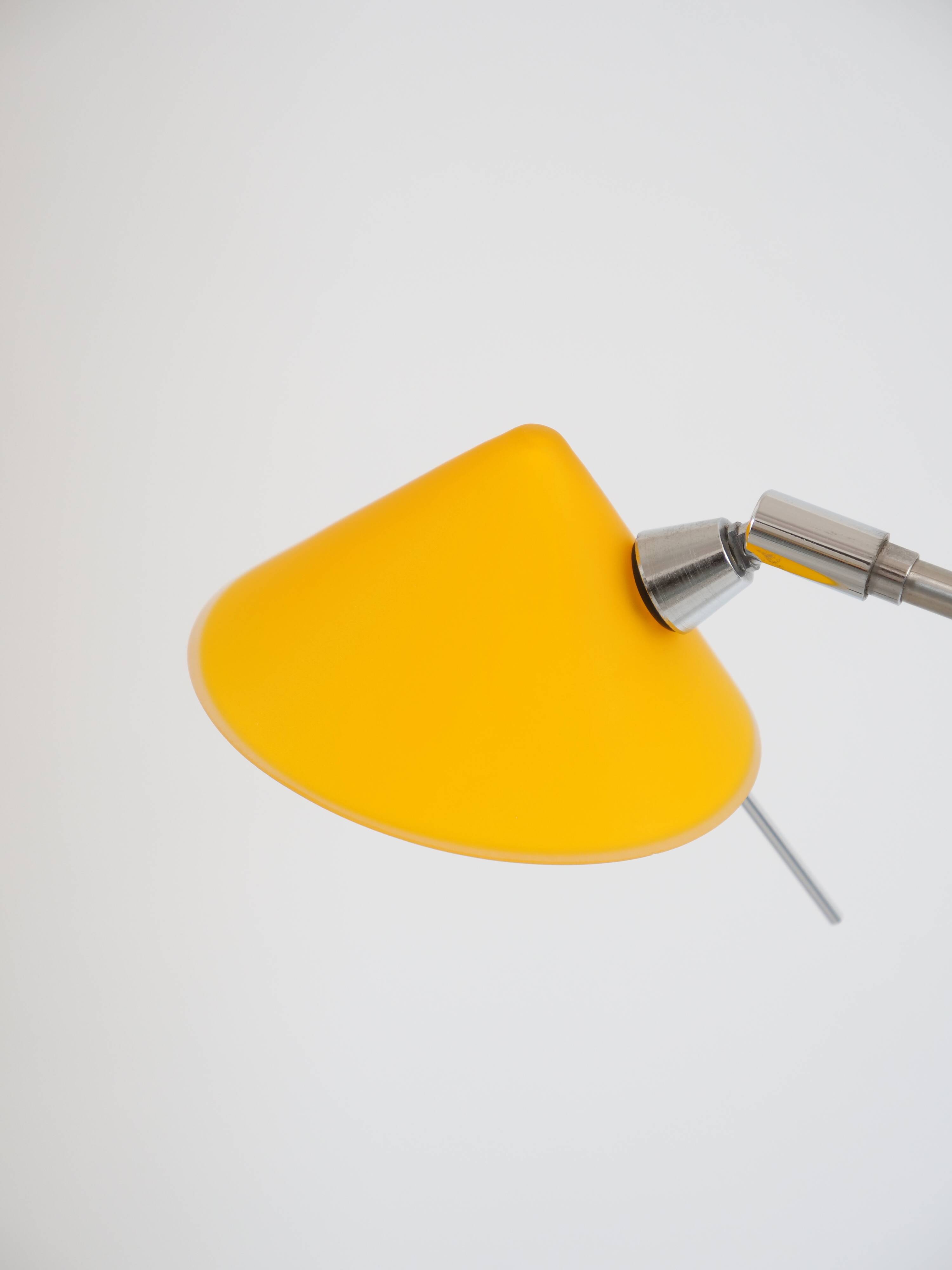 Design floor lamp 1980 Pola