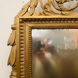 Miroir de style Louis XVI en bois et stuc doré XIX siècle, 122x72 cm