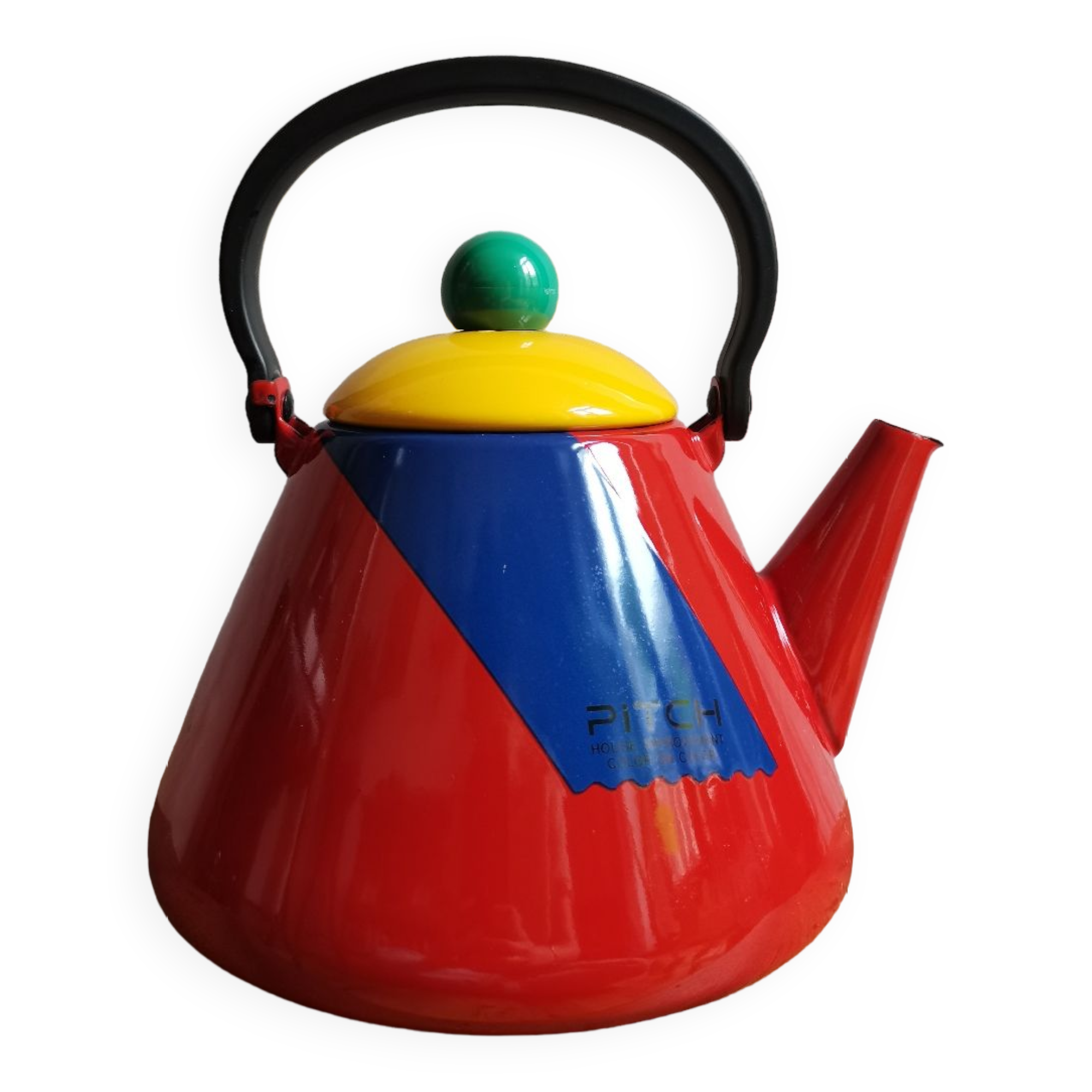 Enamelled metal kettle pitch 70 design style memphis