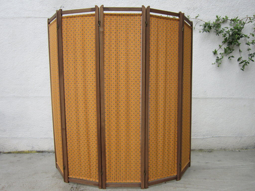 Screen 5 years 60 wood and fabric leaves