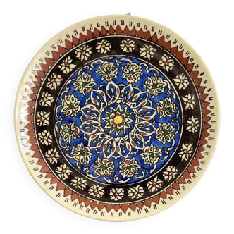 Assiette décorative murale en céramique d'iznik (Turquie).