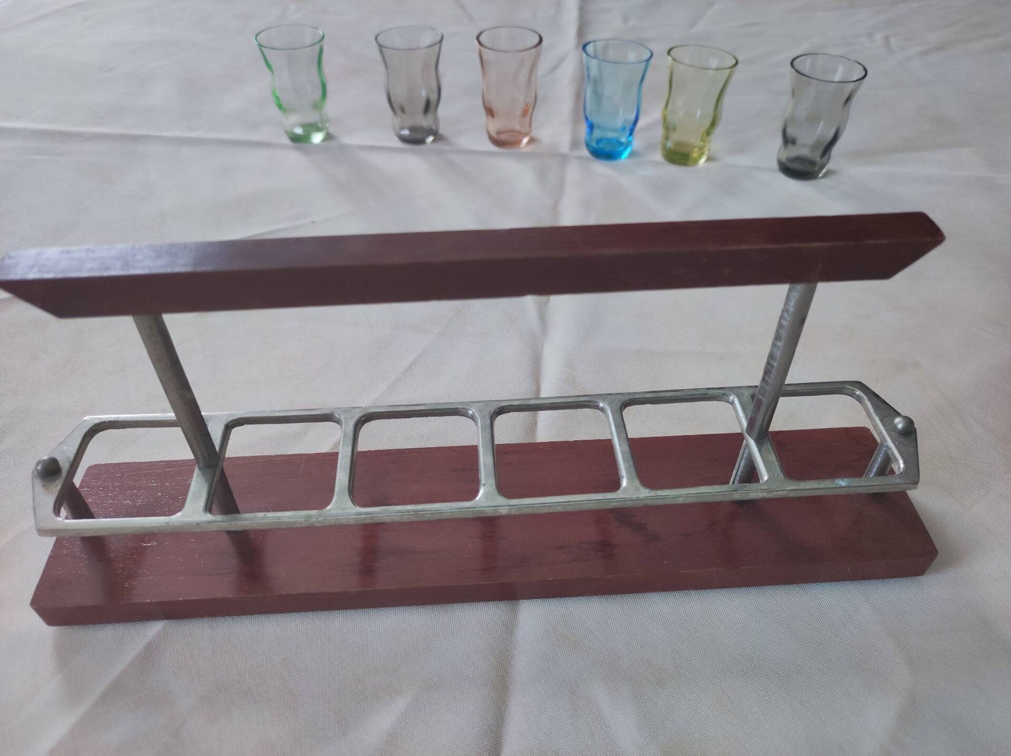 Serviteur de verres colorés à liqueur Art déco