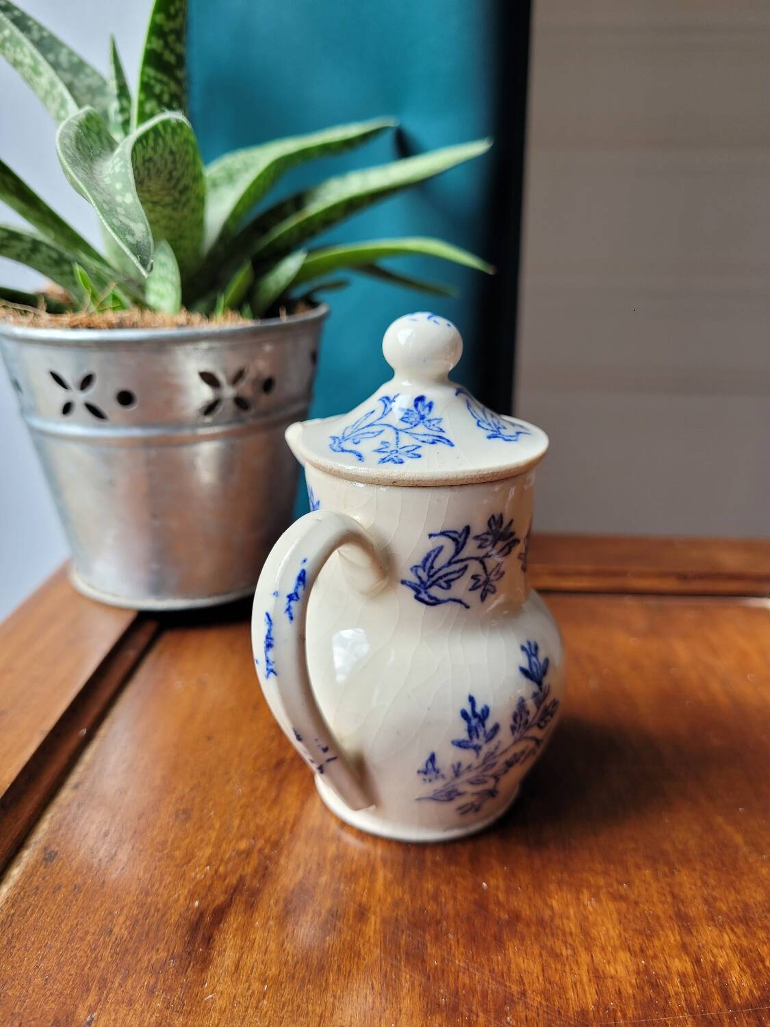 Small milk jug Terre de fer