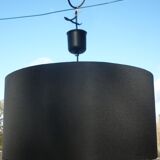 Black cylindrical blind suspension with silver moist print