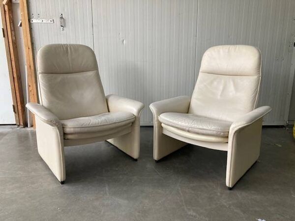 Exceptionnelle et rare paire de chaises longues réglables De Sede DS-50