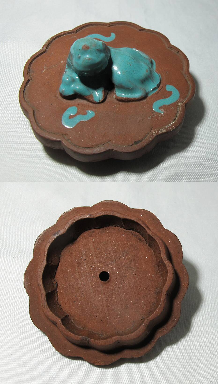 Old small Chinese Yixing terracotta teapot