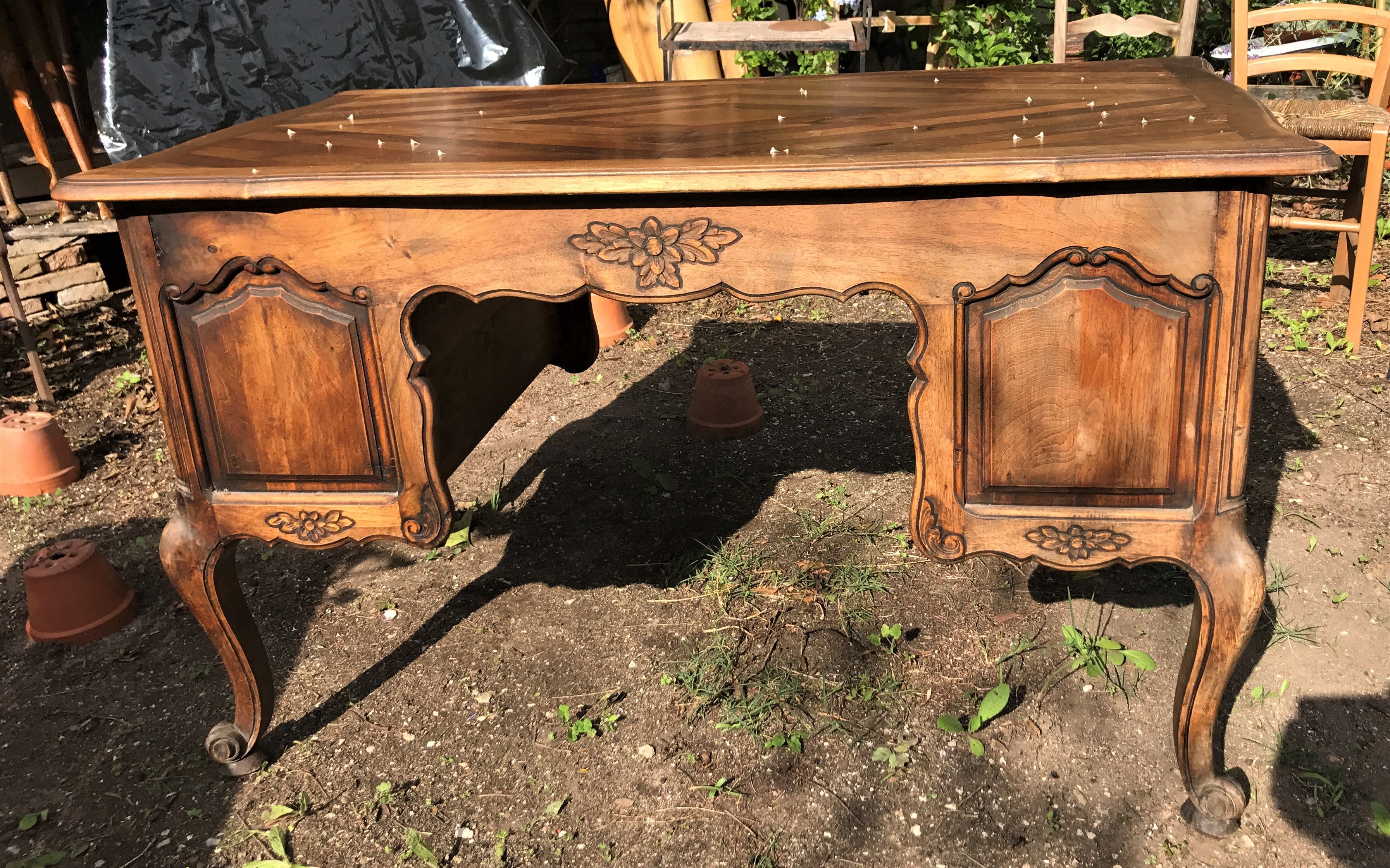 Bureau style Louis XV provençal