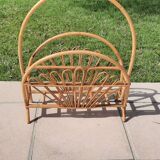 Wicker magazine basket
