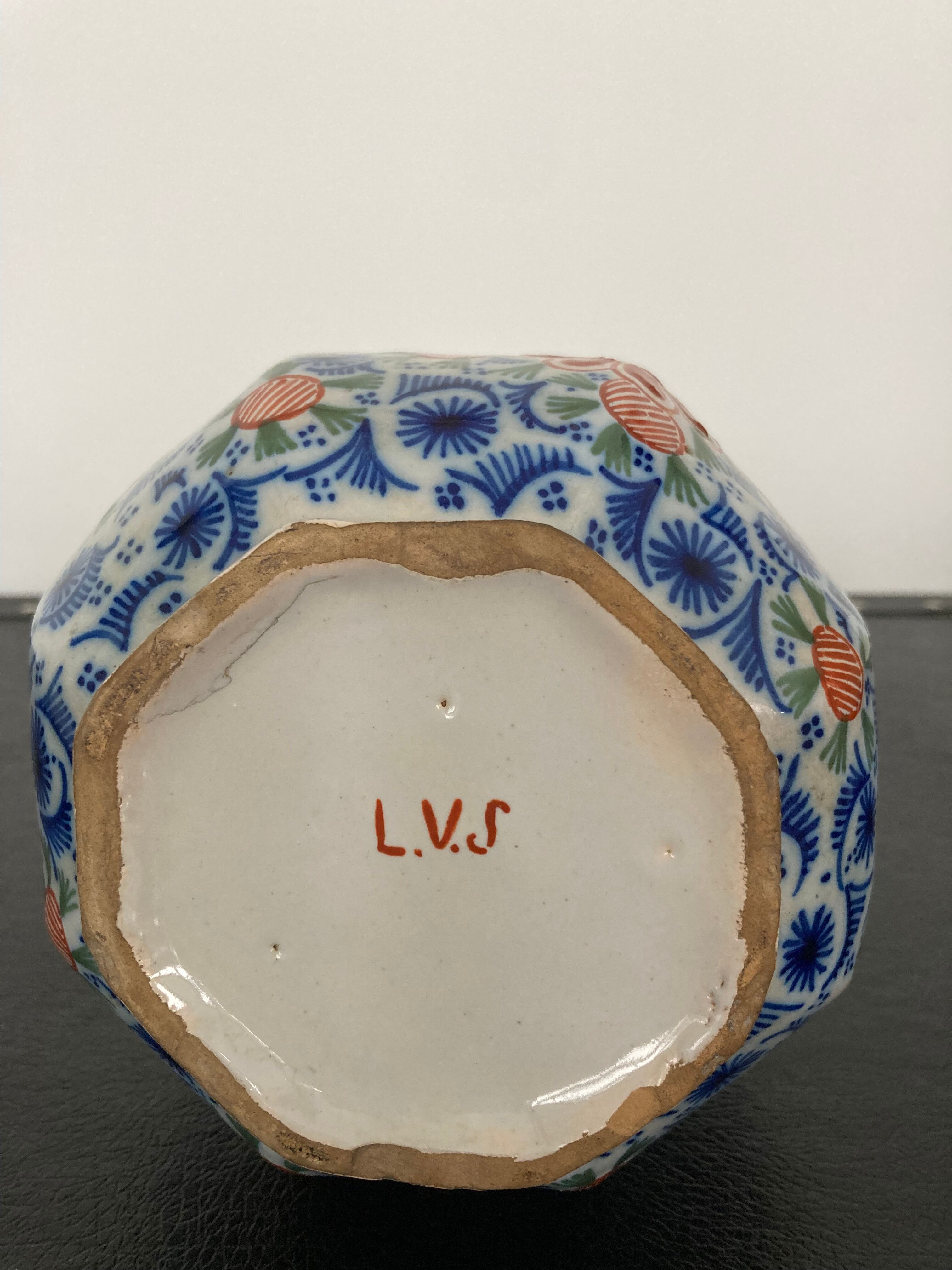 Polychrome vase eighteenth century in Delft earthenware