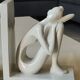 Paire de serre-livres figurines féminines