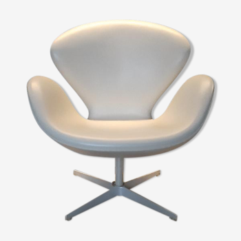 Swan chair Arne Jacobsen for Fritz Hansen