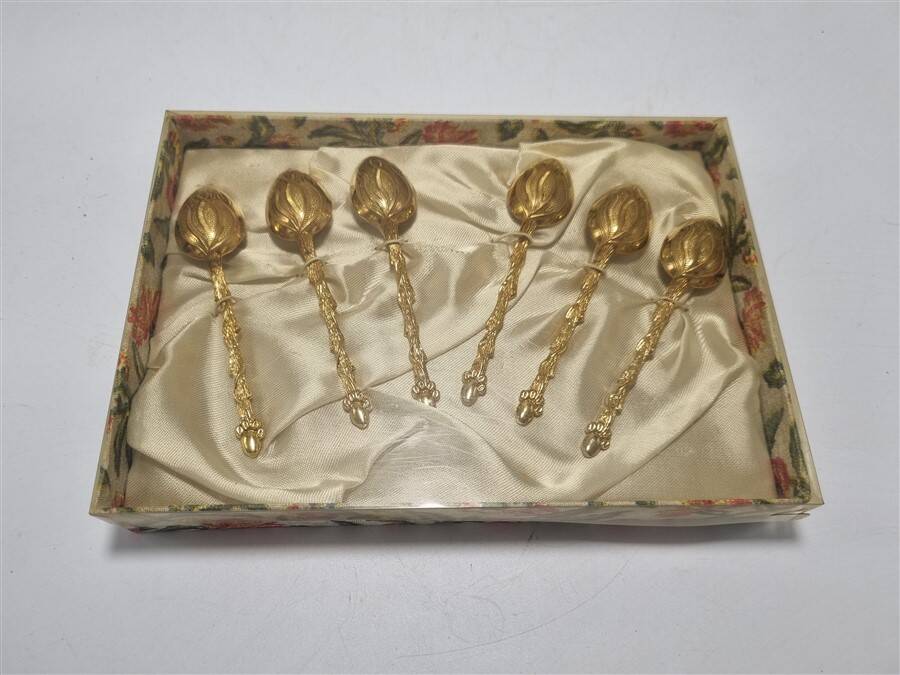 Small spoons