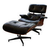 Herman Miller 1980 Lounge chair and ottoman by Charles & Ray Eames