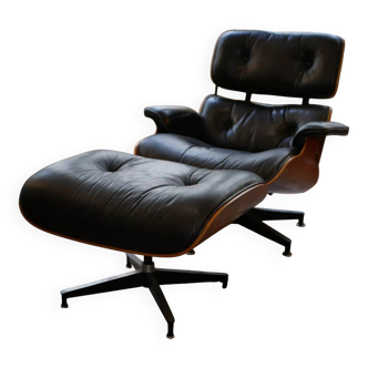 Herman Miller 1980 Lounge chair and ottoman by Charles & Ray Eames