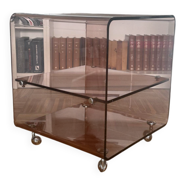 Table basse Michel Dumas en Plexiglas fumé 