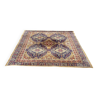 Tapis oriental en laine bordeaux à fleurs 200x300