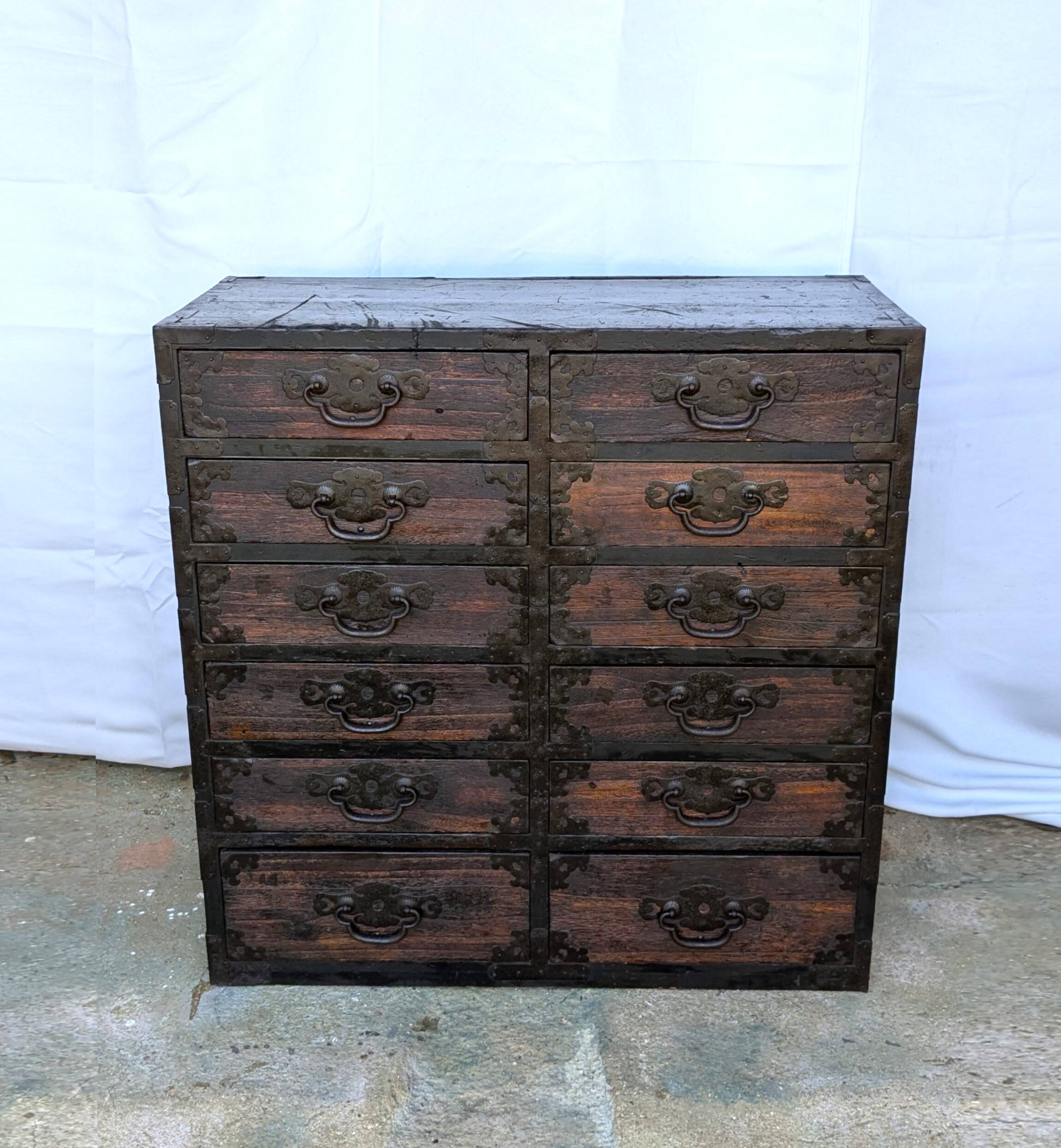 19th century Japanese trade furniture - tansu