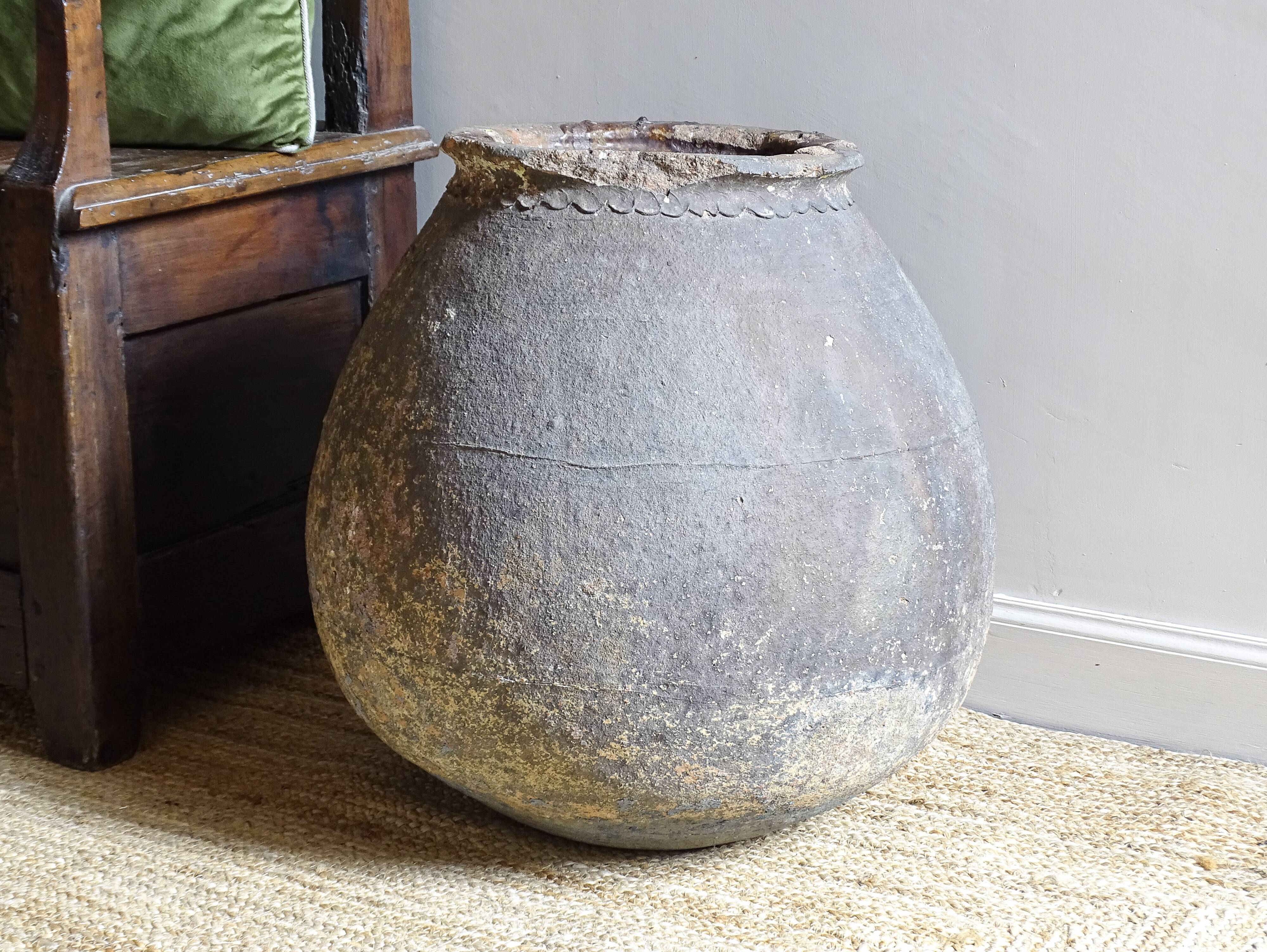Antique Terracotta Pot (Ponne) – Early 19th Century, South West France