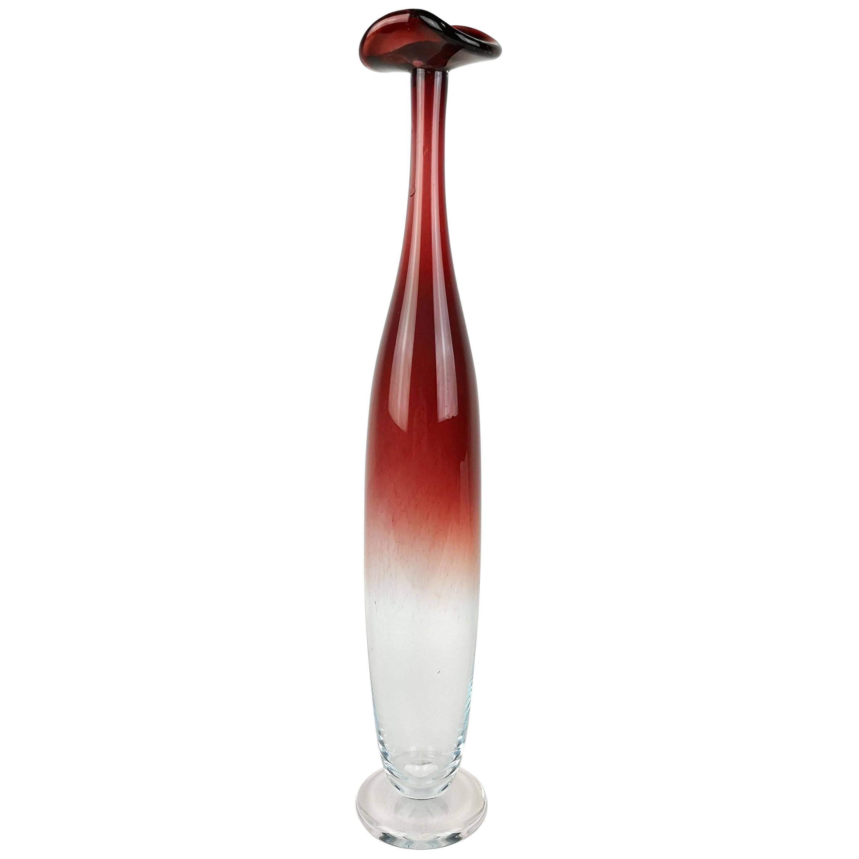 Midcentury display vase by Nils Landberg, Orrefors, circa 1950.