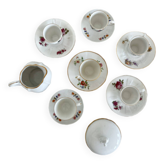 Mismatched porcelain tea set 8 pieces white floral pattern - 6 people