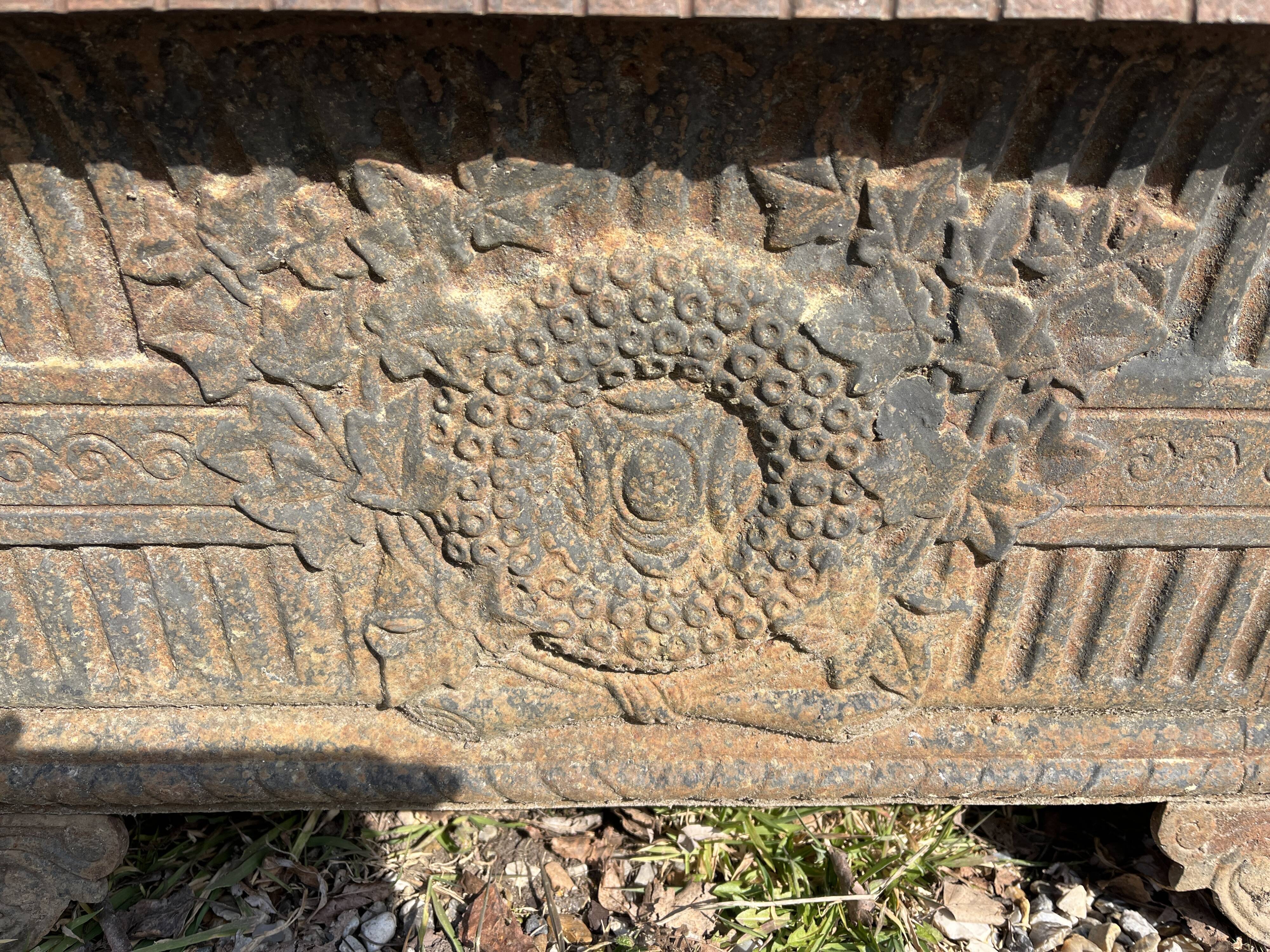 NIII cast iron planters