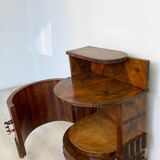 Table de chevet unique en noyer de style Art déco italien, années 1930.