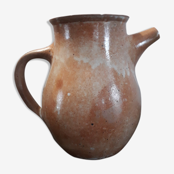 Sandstone pitcher