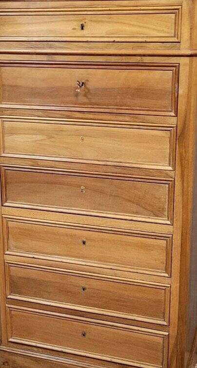 Walnut weekly secretary – Louis-Philippe period, 19th century