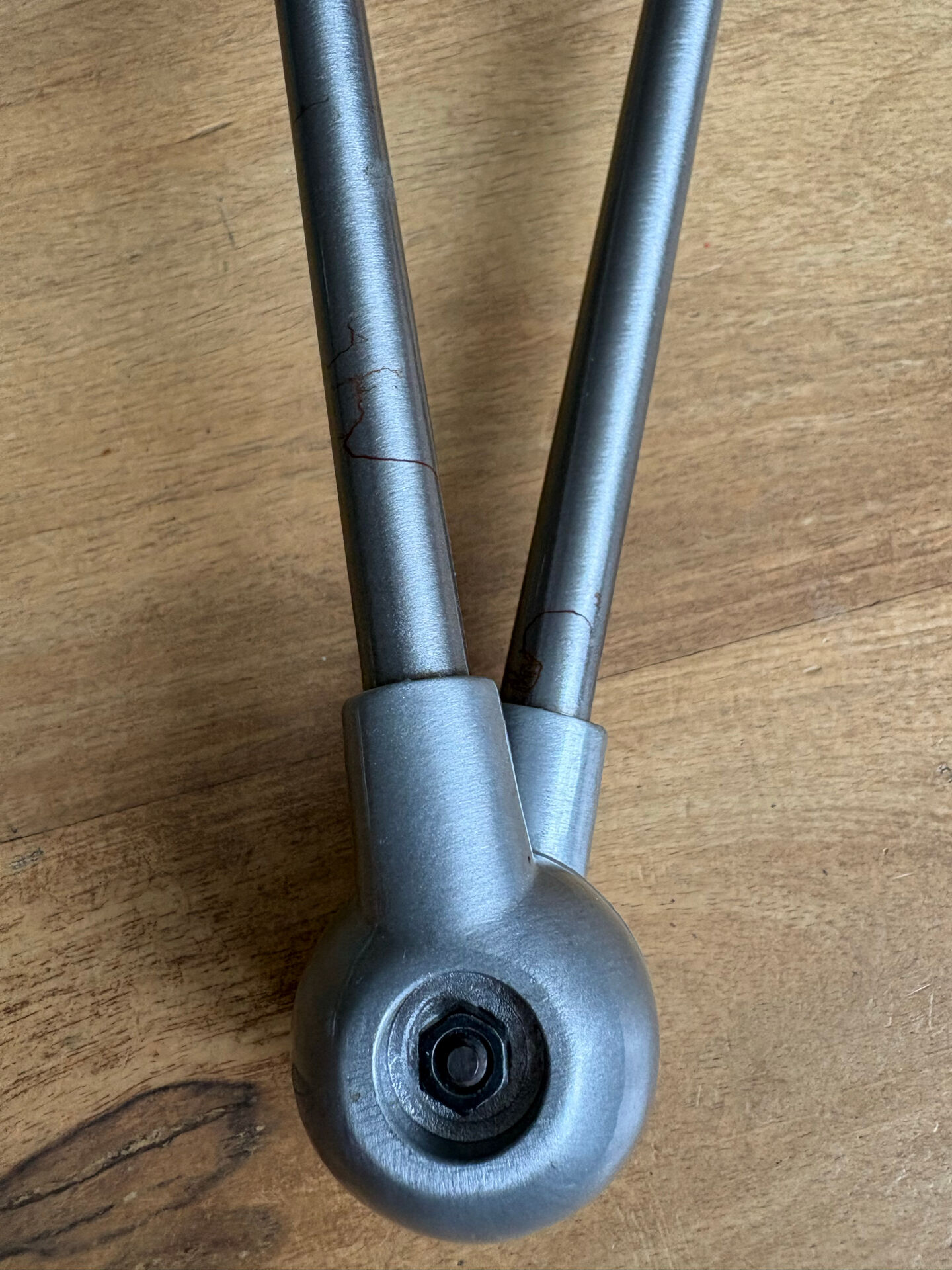 Lampe Jieldé Signal Édition Limitée 60 ans – Acier Brossé – N°6236