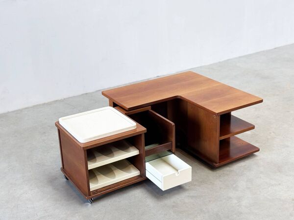 Table basse bar dissimulée italienne