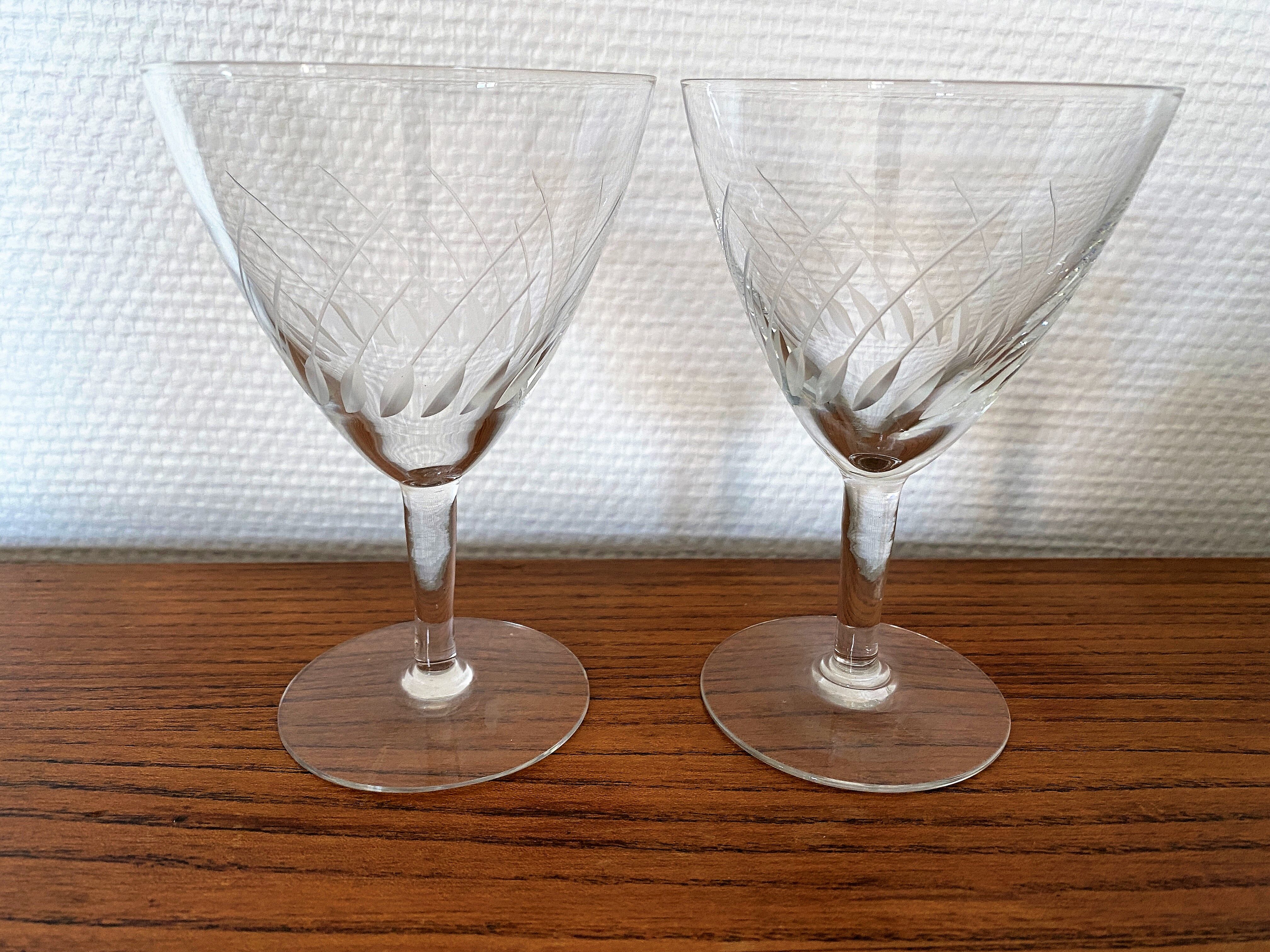 Set of 2 engraved glass water glasses 14 cl