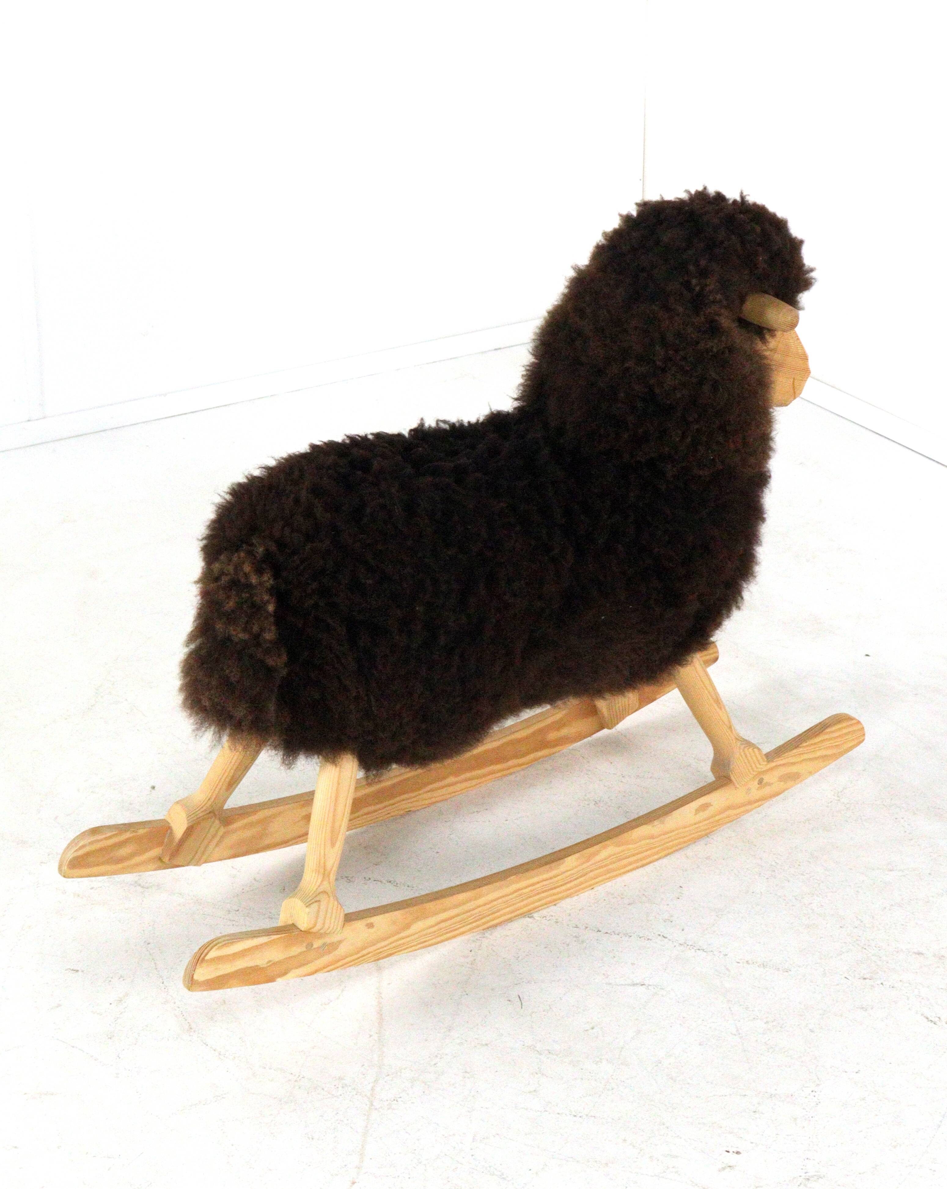 Povl Kjer rocking sheep - design danois