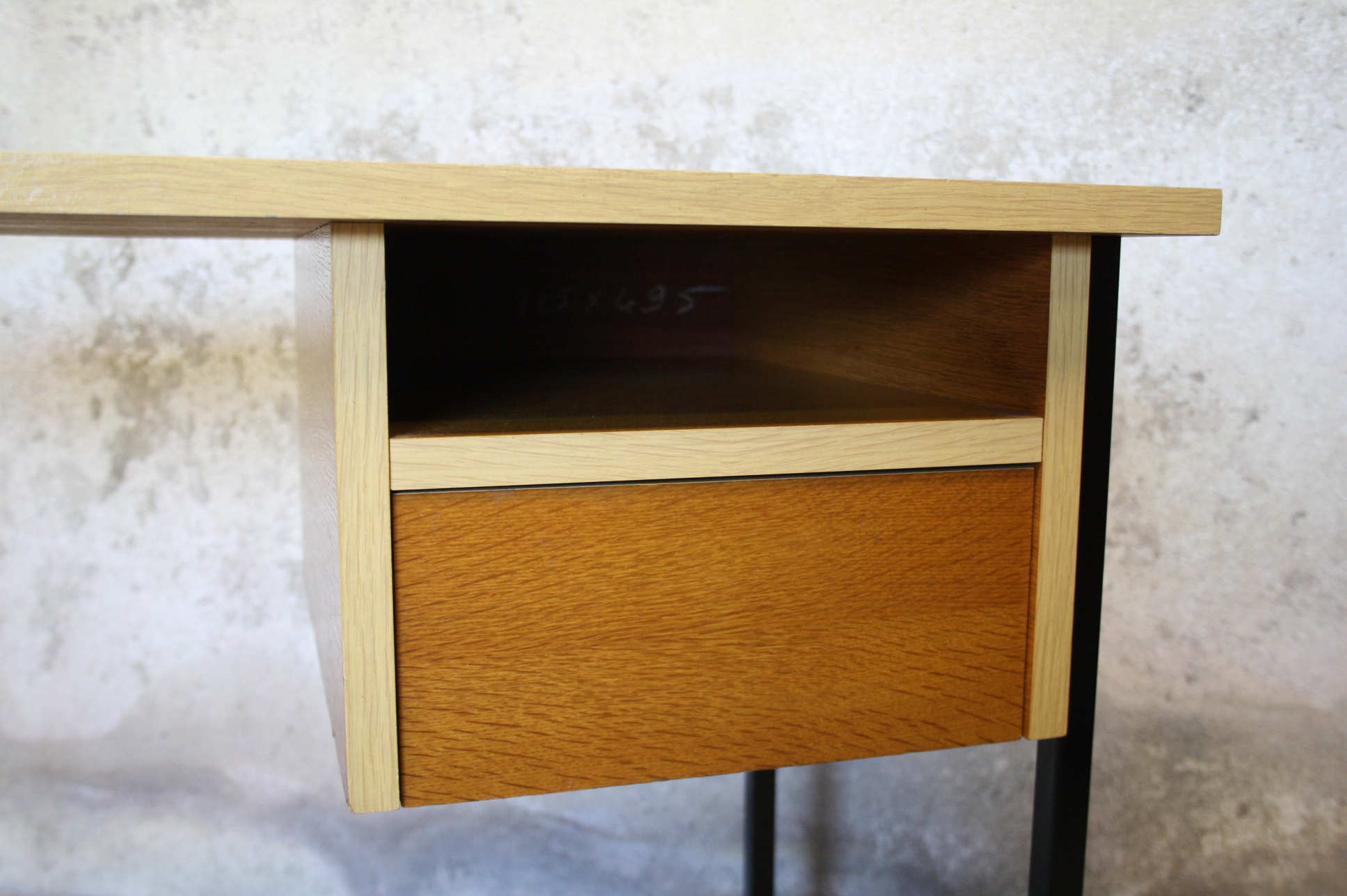 Vintage modernist office