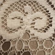 Nappe rectangulaire et 11 serviettes motif dentelle
