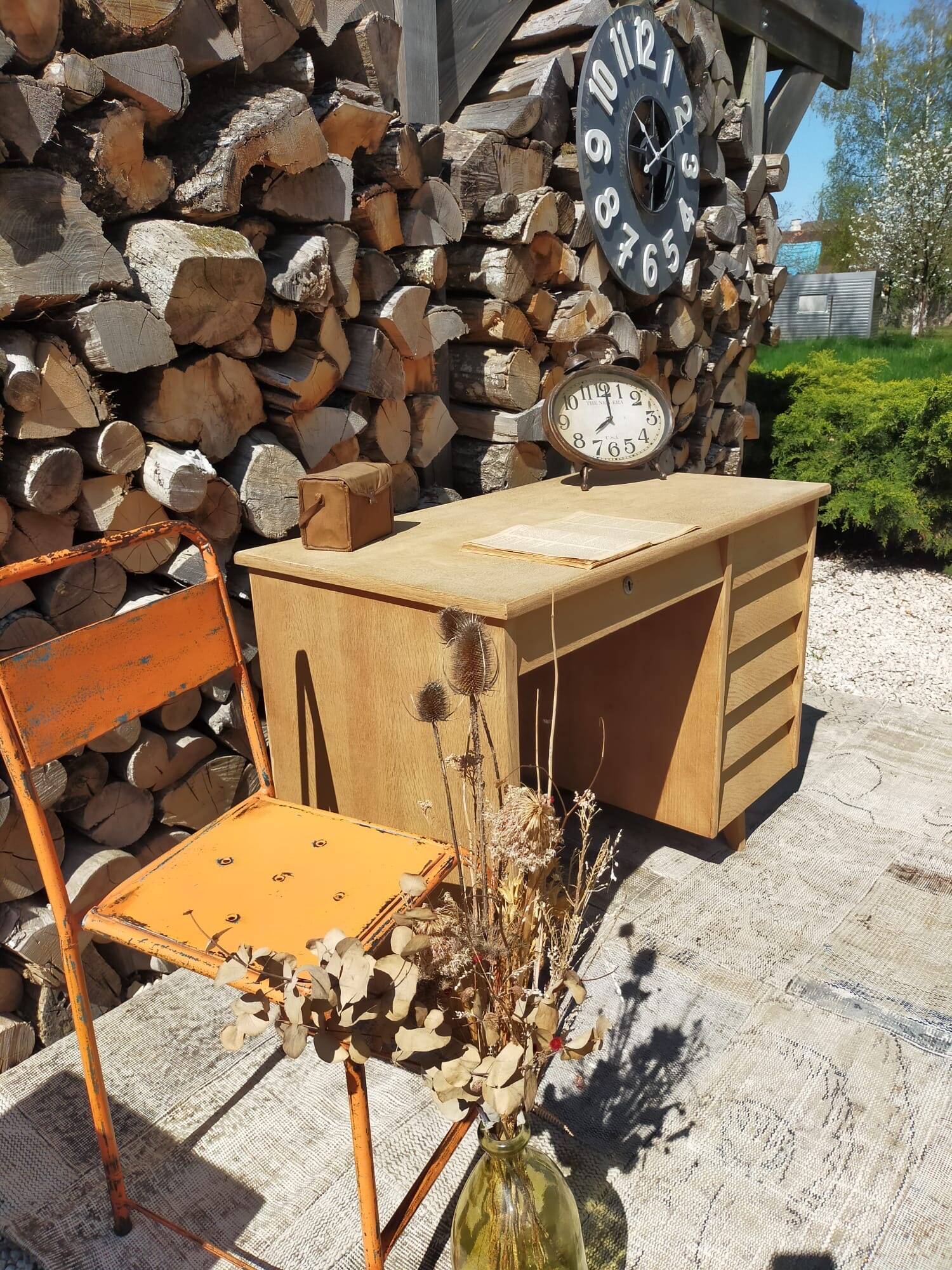 Renovated vintage office