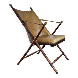 Chaise pliante de campagne vintage en simili-bambou et cuir par Maison Jansen, années 1950