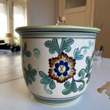 Cache pot