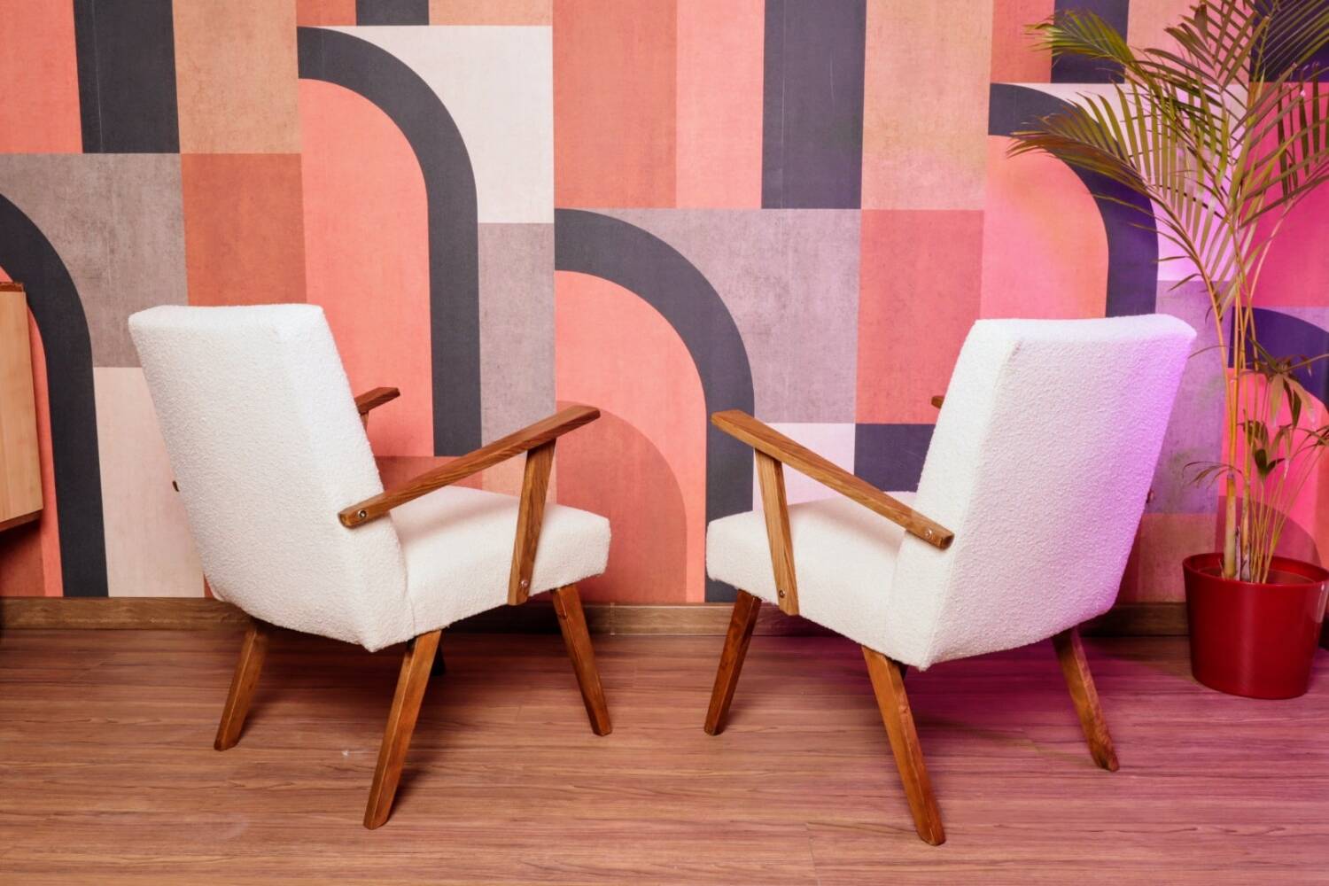 Vintage beige bouclé armchair with walnut wood from the 1950s.